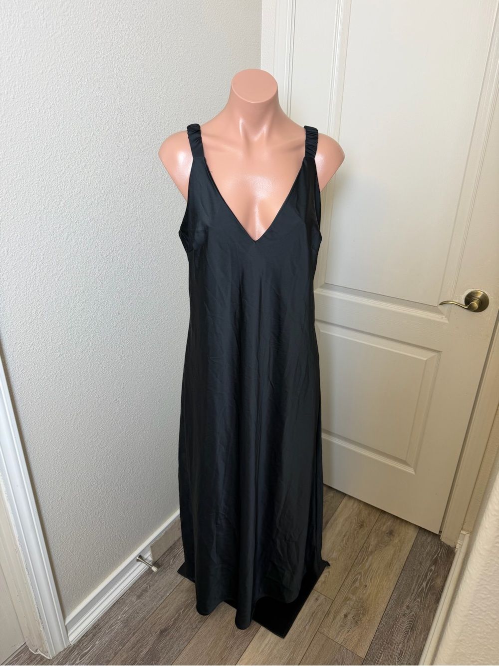 A New Day Satin Black V-Neck Slip Maxi Dress Sz XL